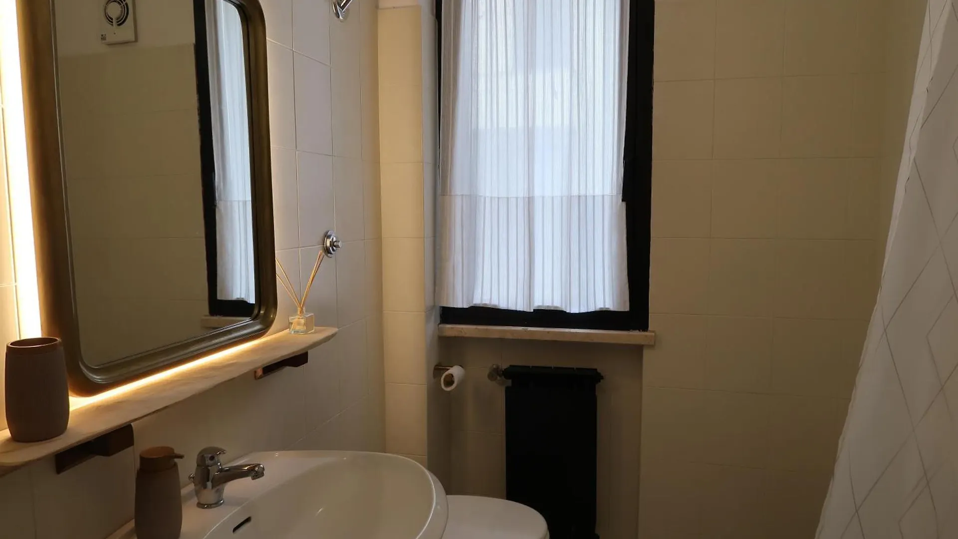 Appartamento Casa Giuliva Cecina  0*, Cecina (Livorno)